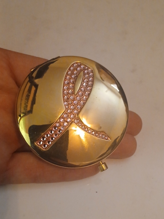 Estee Lauder Other - Estee Lauder Gold Compact Bronzer & Mirror with Pink Crystal Ribbon